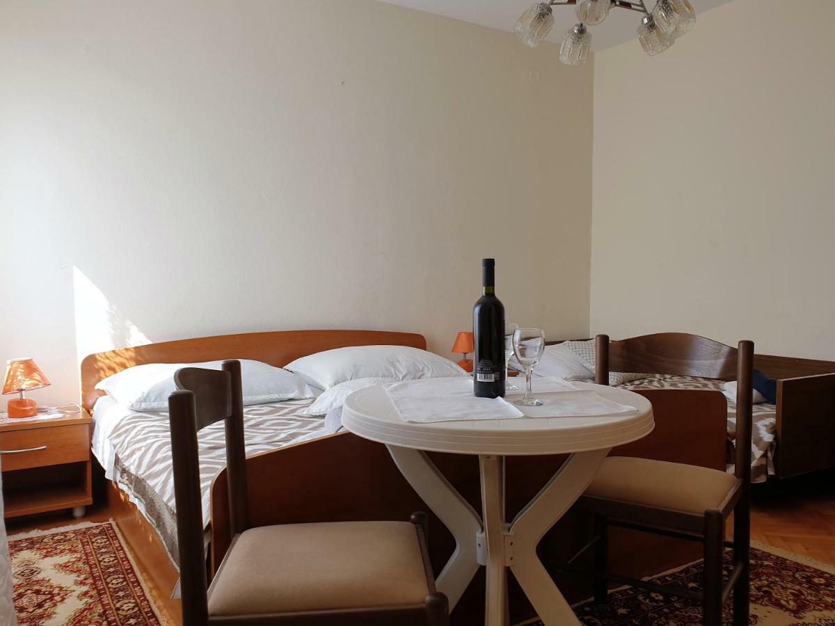 Guest House Miro 诺瓦利娅 外观 照片