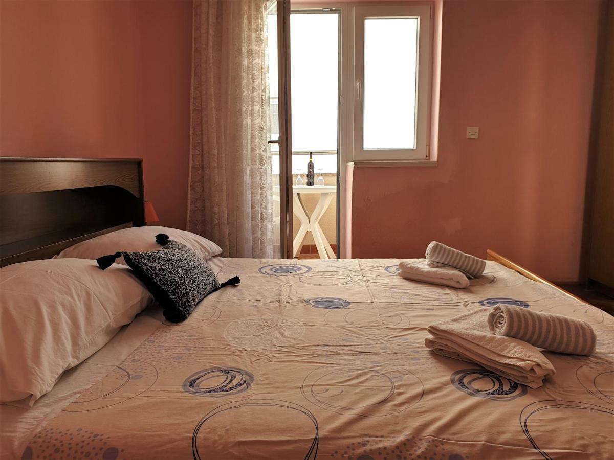 Guest House Miro 诺瓦利娅 外观 照片